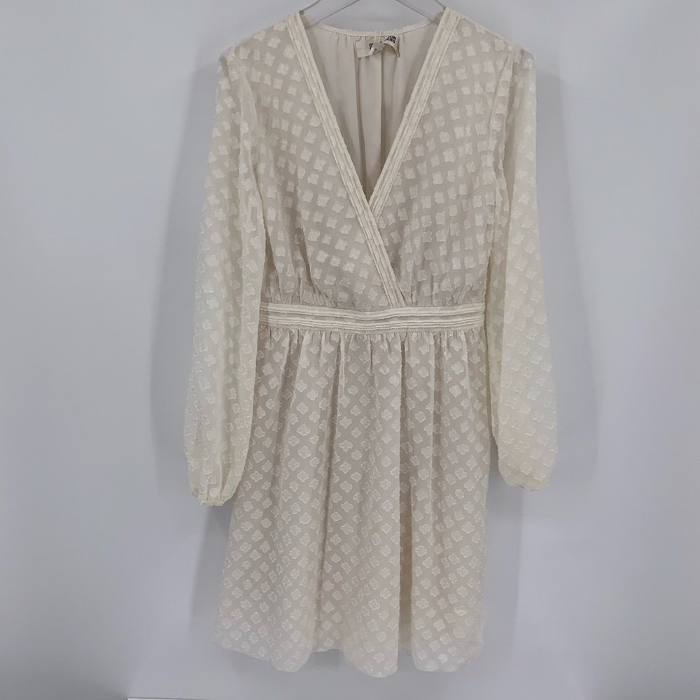 DVF Diane von Furstenberg Celia Ivory cream faux wrap dress burnout shift new 10